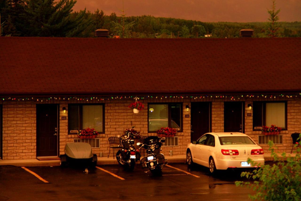 Motel Alexandrin Saint-Georges Exterior photo